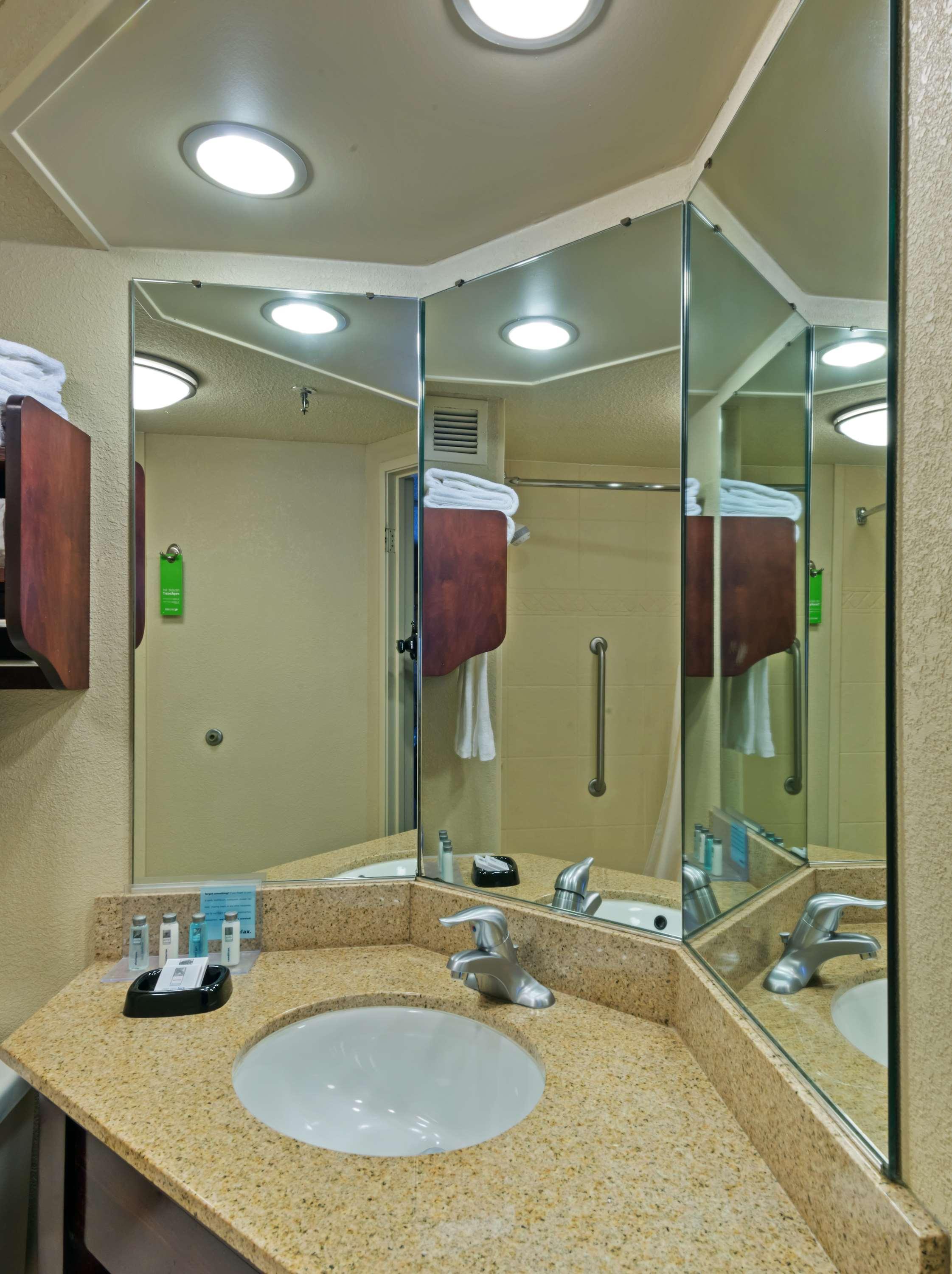 Hampton Inn I-10 & College Drive Baton Rouge Eksteriør billede